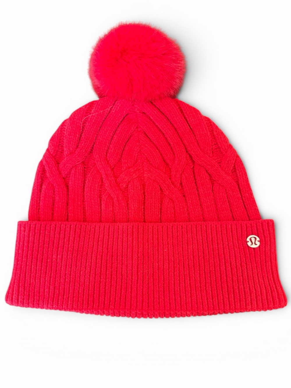 lululemon athletica Red Cable-Knit Pom Hat Like New